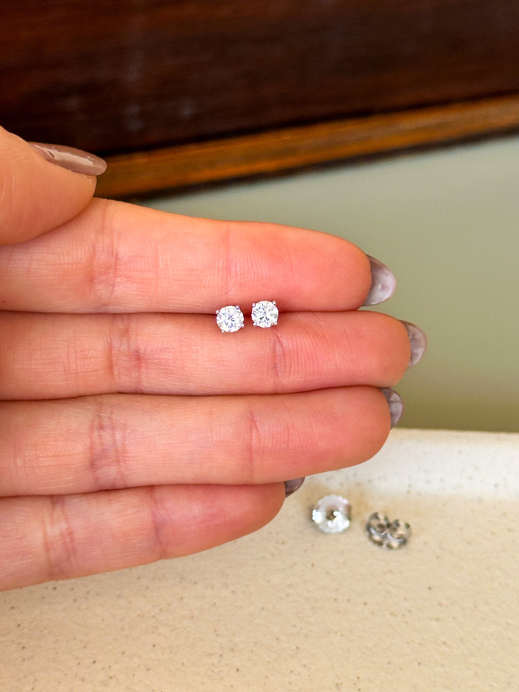 Brinco Esme Moissanite 5mm Prata 925