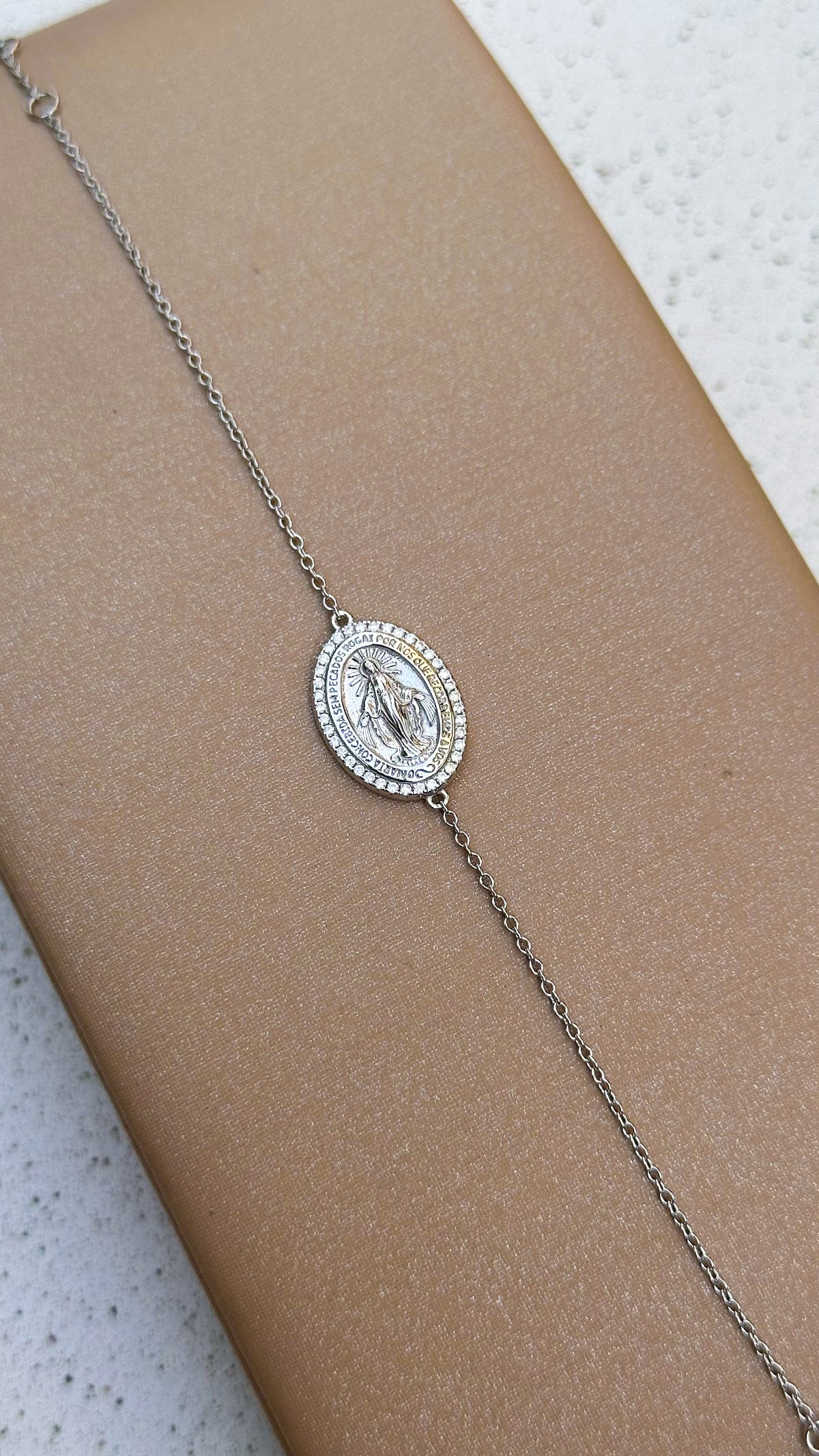 Pulseira Medalha Milagrosa Moissanite Prata 925
