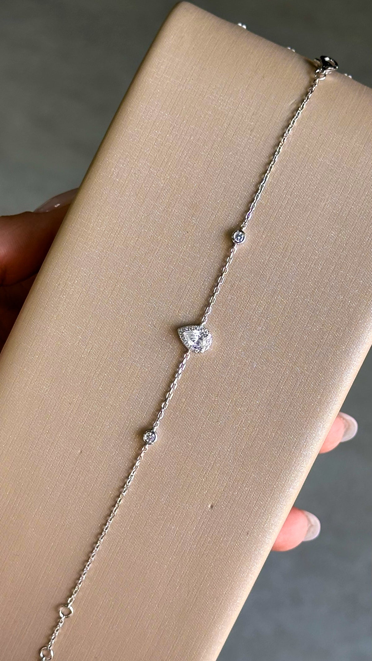 Pulseira Gota Moissanite Prata 925