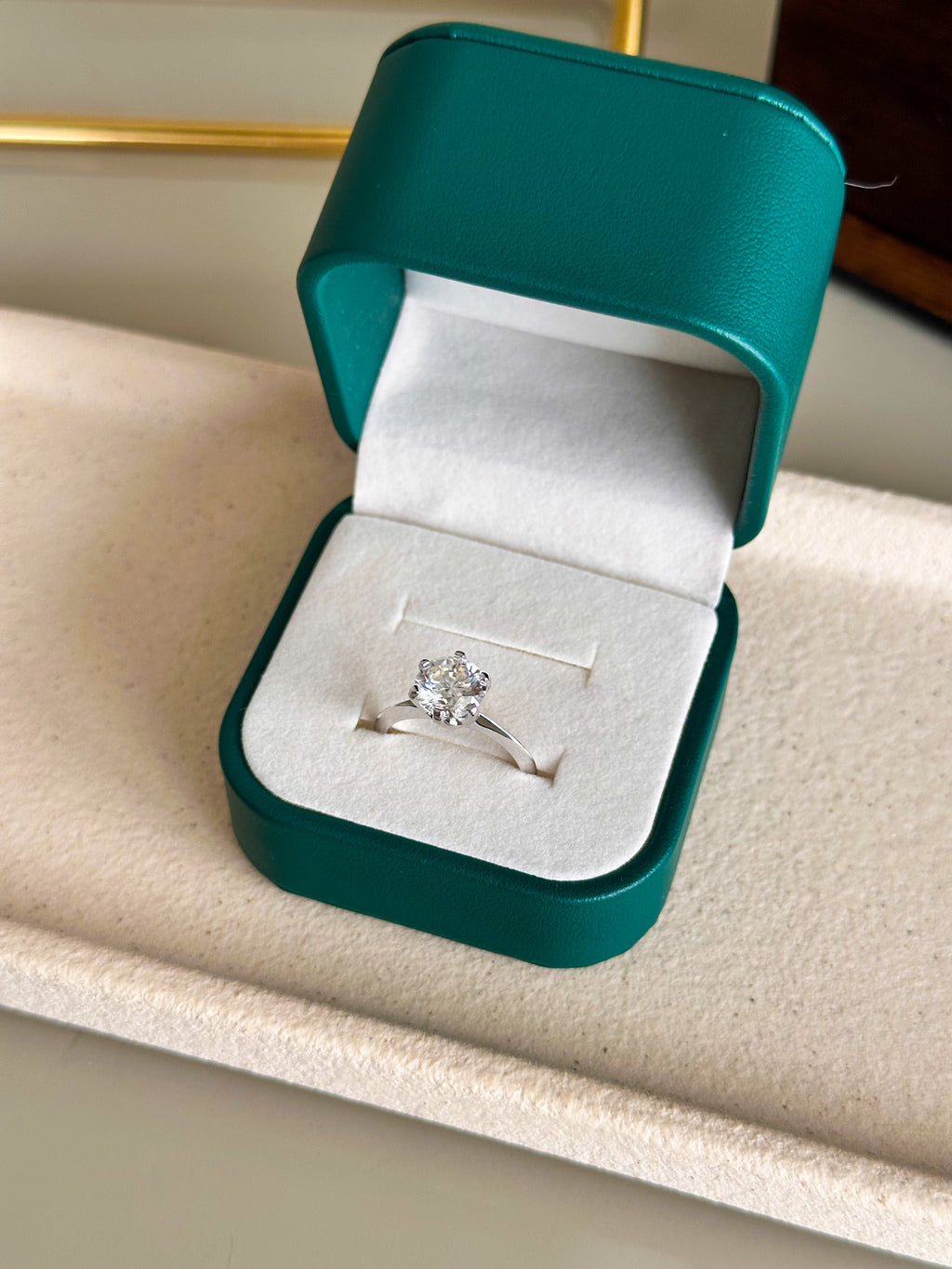 Anel Solitário Moissanite 8mm Prata 925