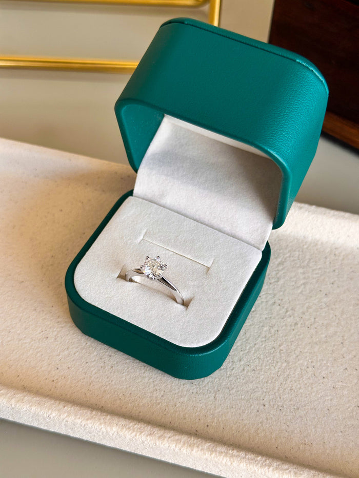 Anel Solitário Moissanite 6,5mm Prata 925