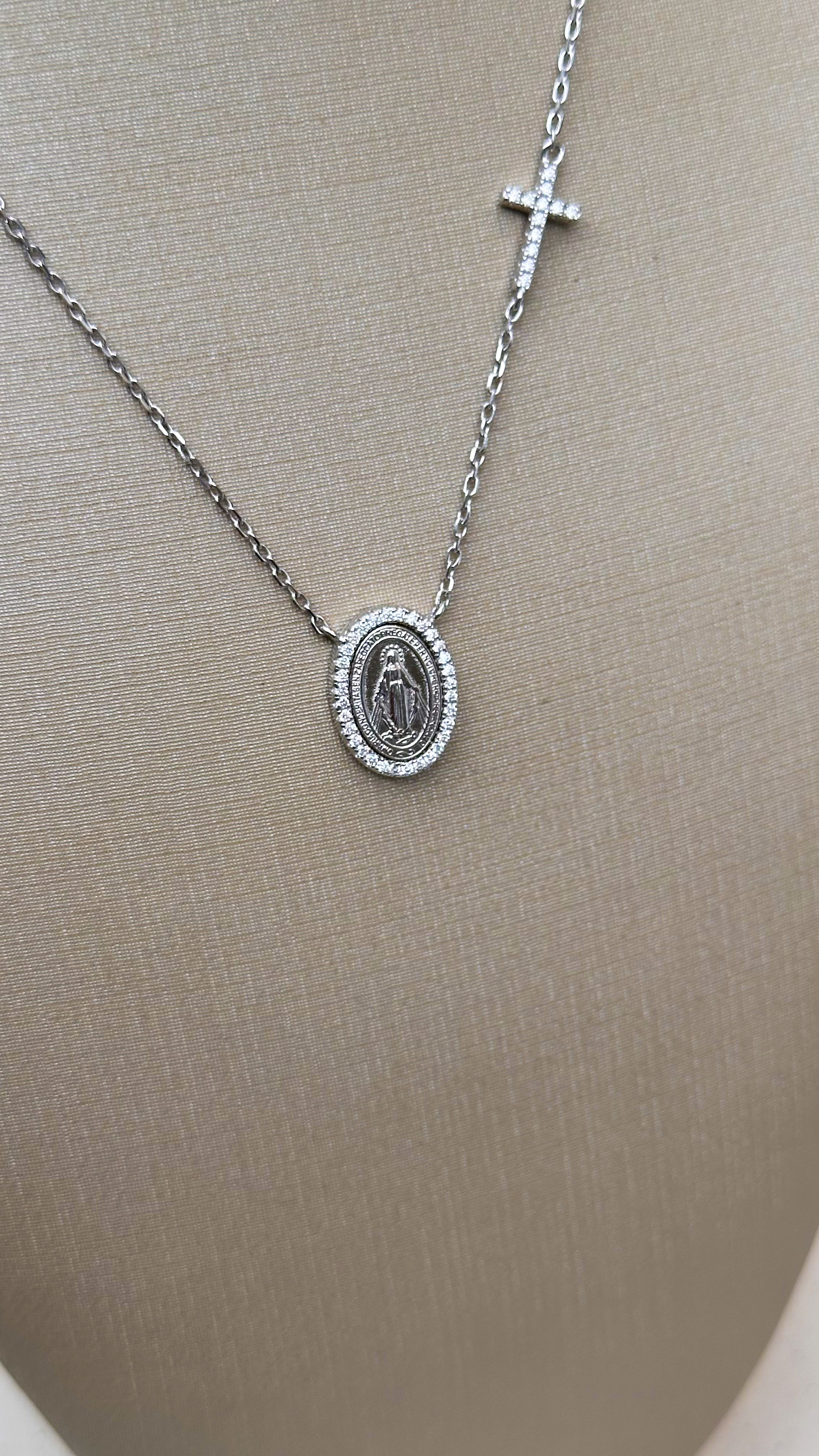 Colar Medalha Nossa Senhora com Cruz Moissanite Prata 925