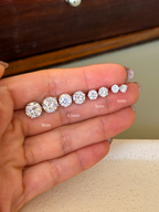 Brinco Esme Moissanite 4mm Prata 925