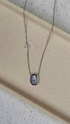 Colar Medalha Nossa Senhora com Cruz Moissanite Prata 925