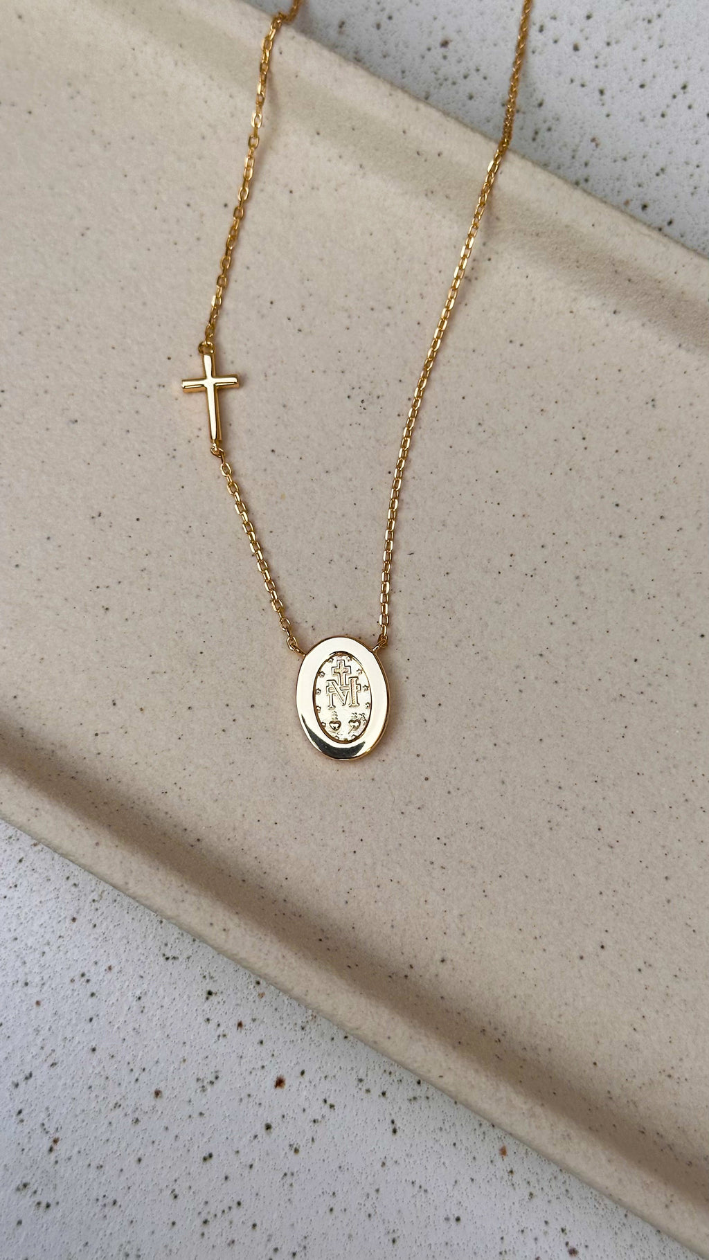 Colar Medalha Nossa Senhora com Cruz Moissanite Prata 925