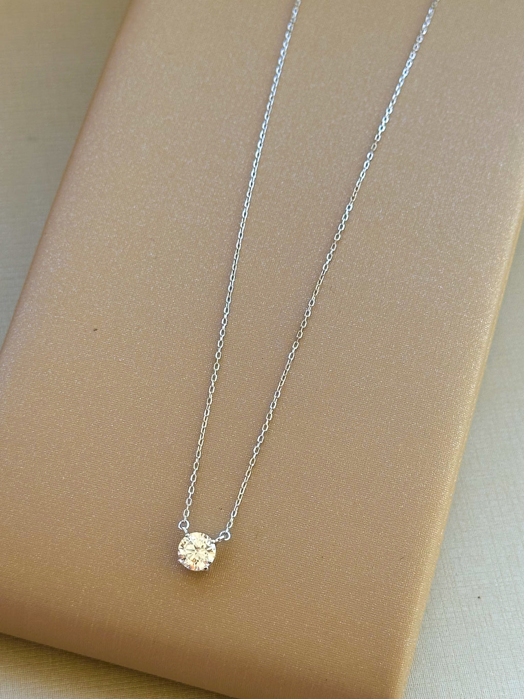 Colar Clair Zircônia Cristal 8mm Prata 925