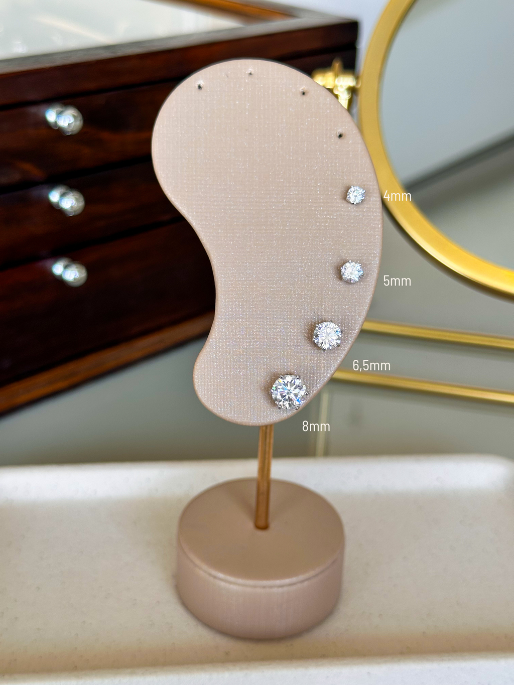 Brinco Esme Moissanite 4mm Prata 925