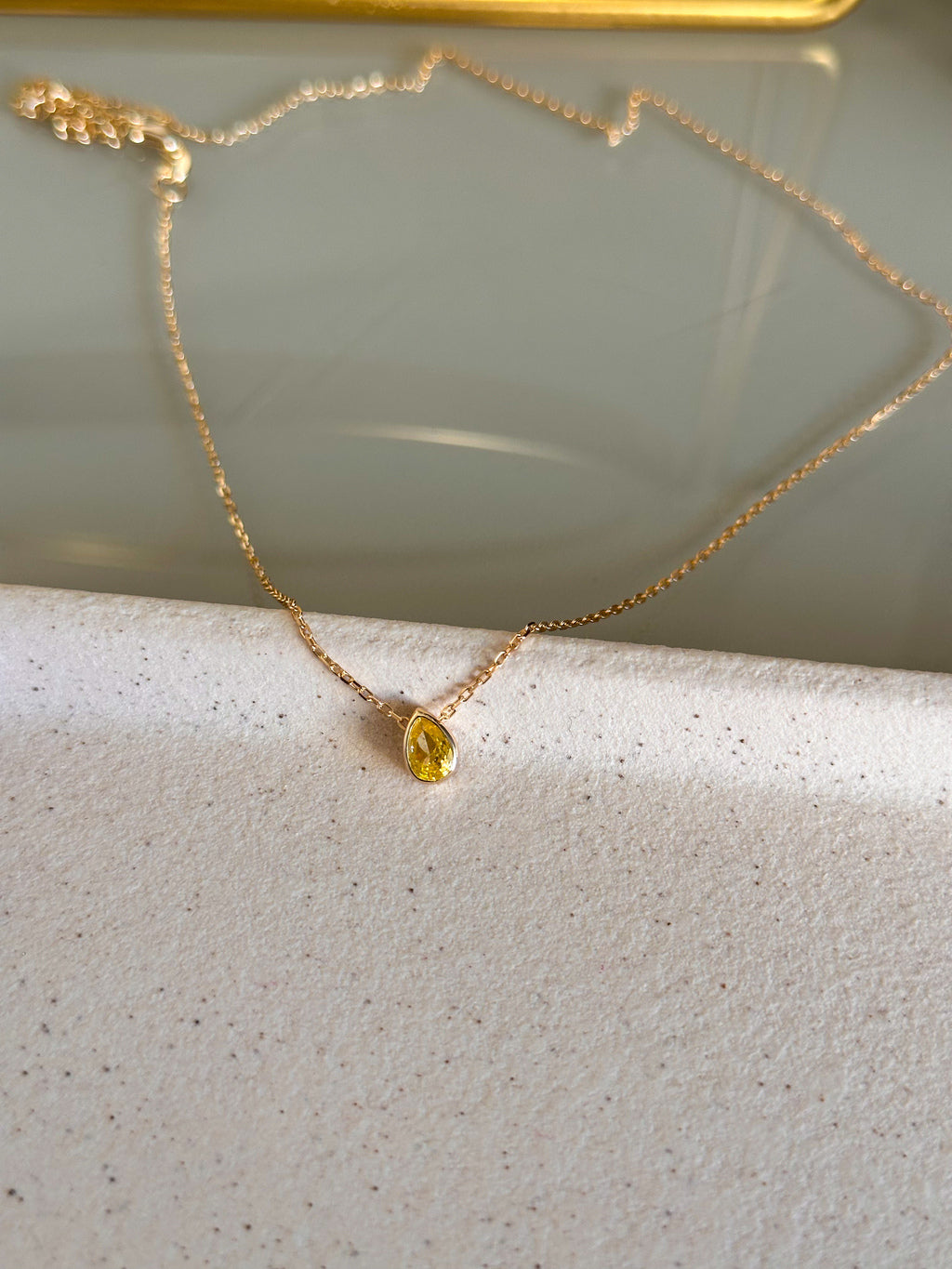 Colar Gota Yellow Prata 925