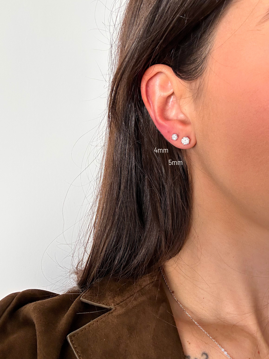 Brinco Esme Moissanite 4mm Prata 925
