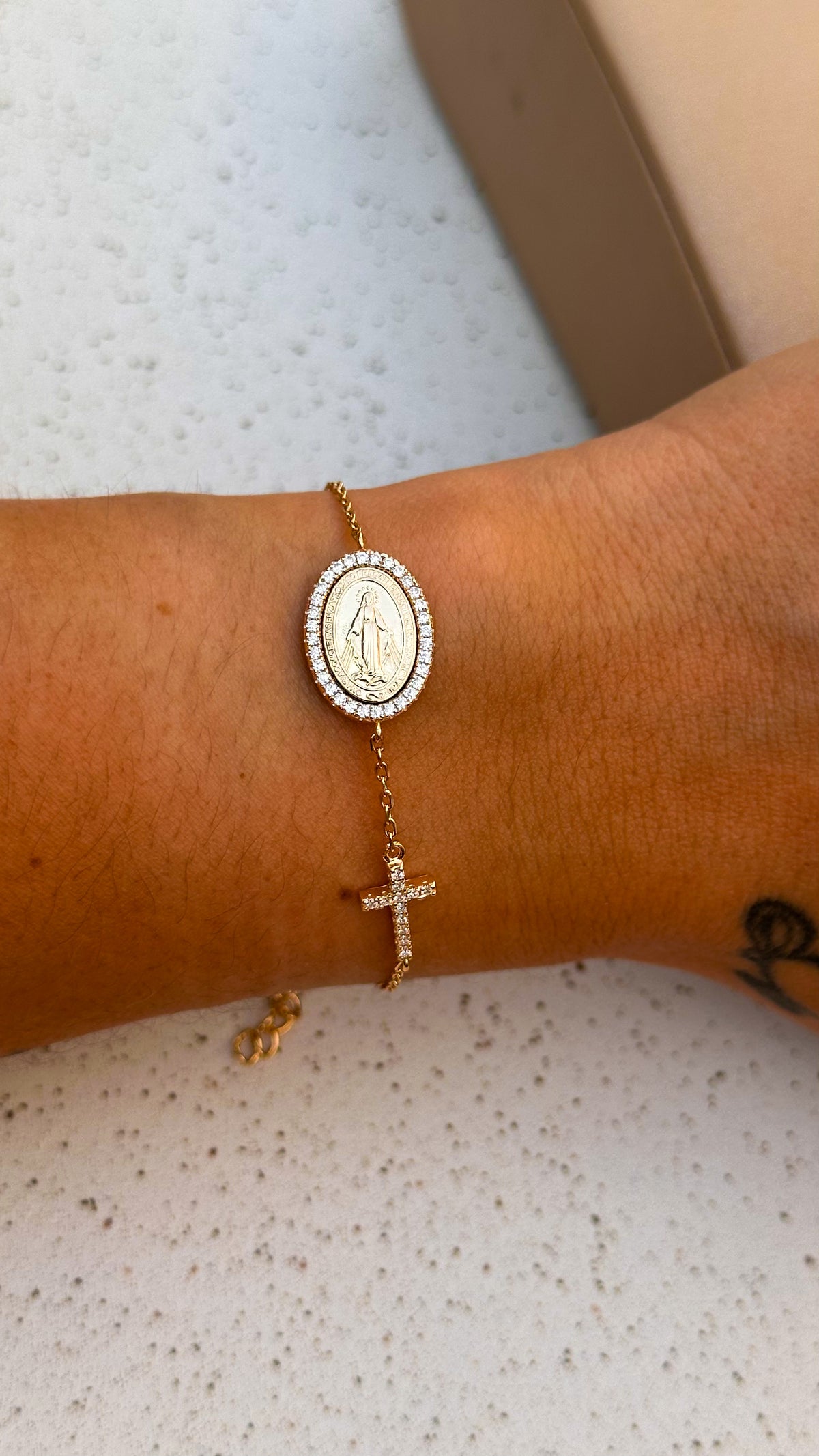Pulseira Medalha Cruz Moissanite Prata 925