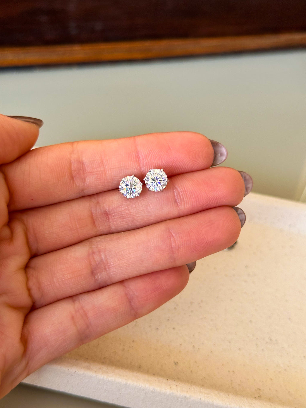 Brinco Esme Moissanite 6,5mm Prata 925