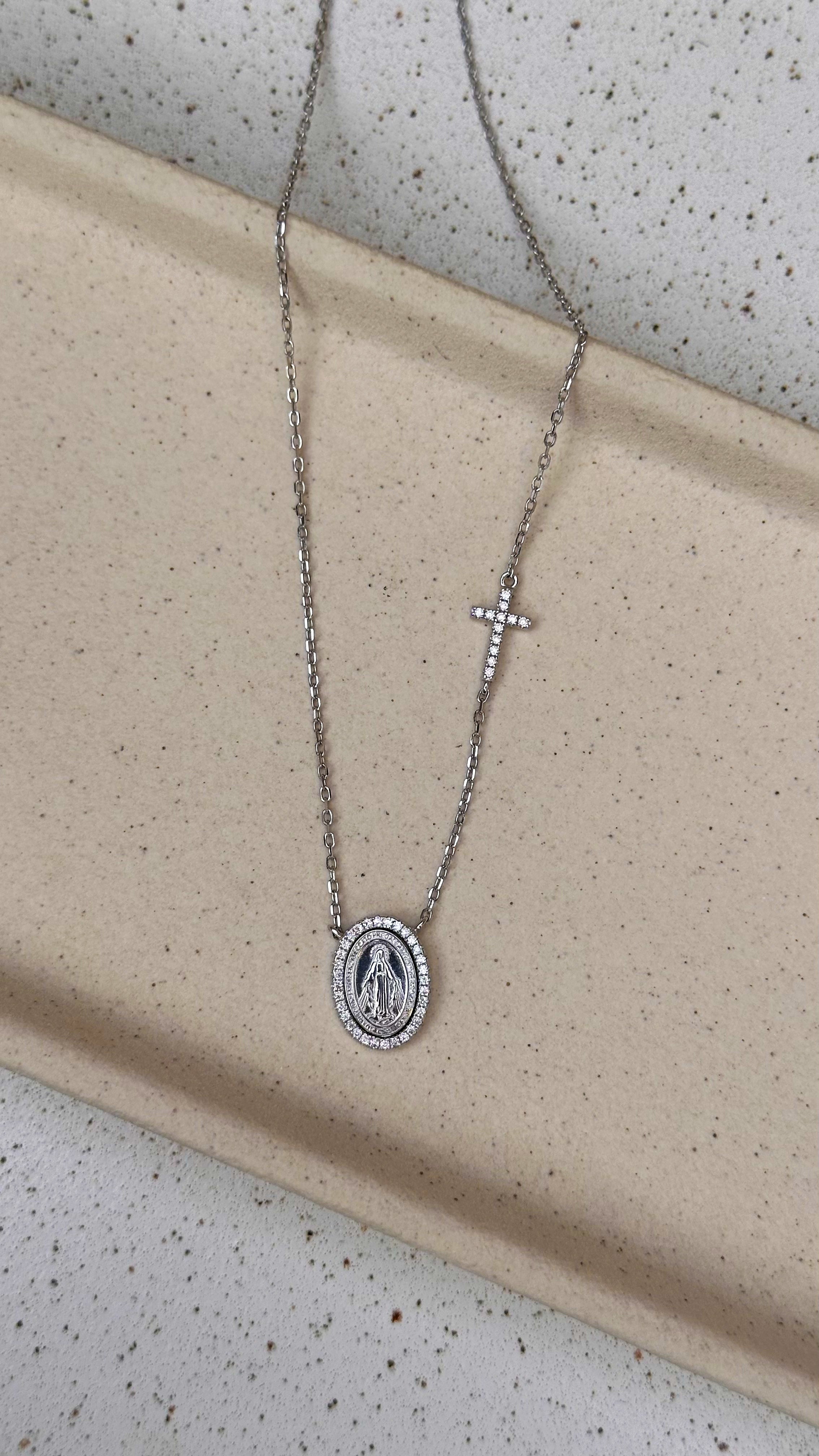 Colar Medalha Nossa Senhora com Cruz Moissanite Prata 925