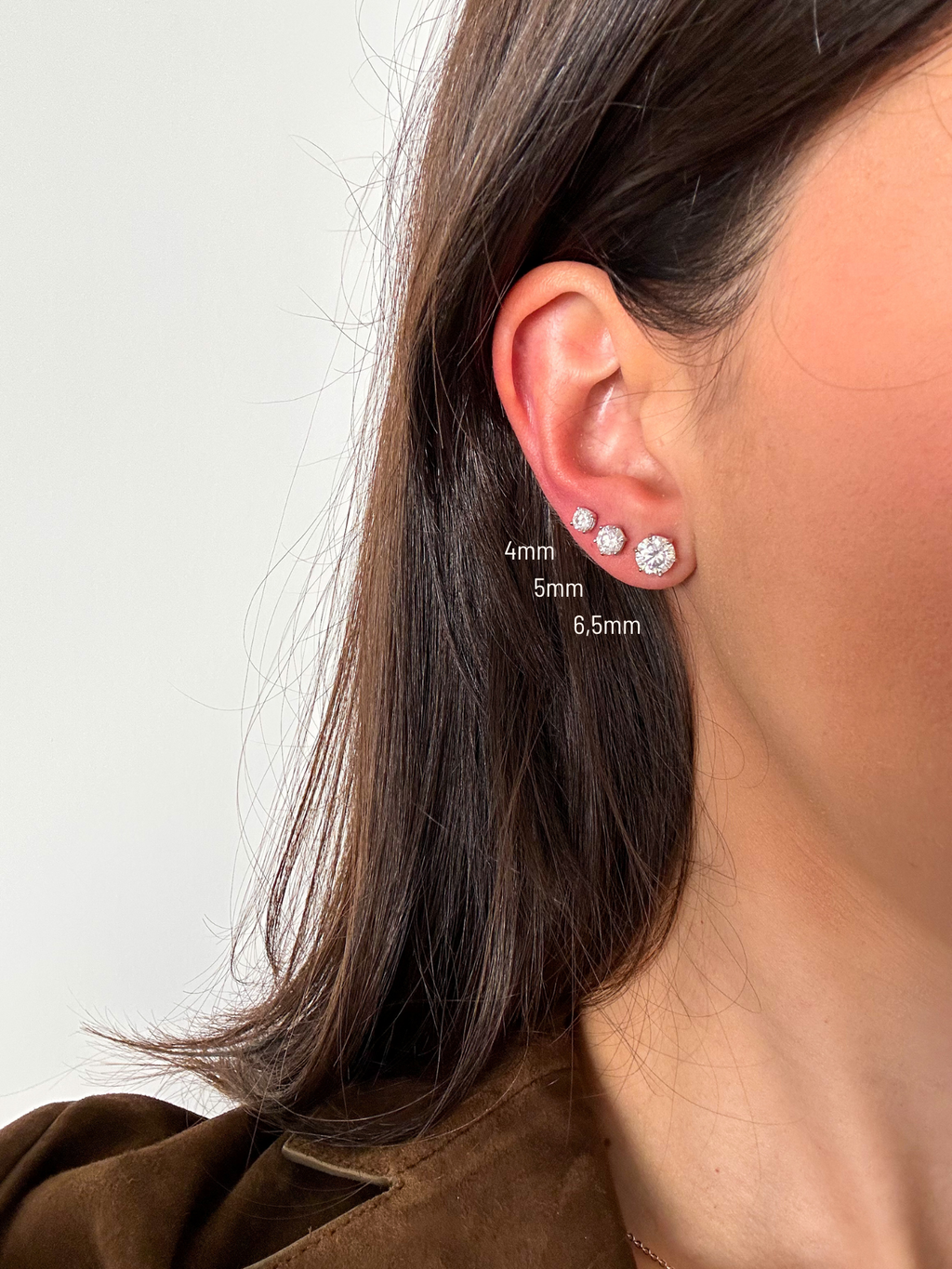 Brinco Esme Moissanite 6,5mm Prata 925