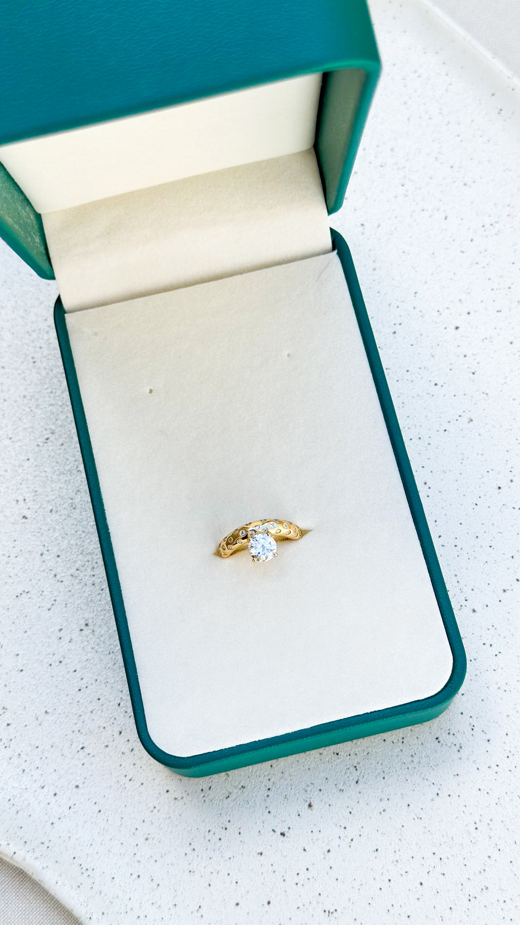Anel Mônaco Moissanite Prata 925