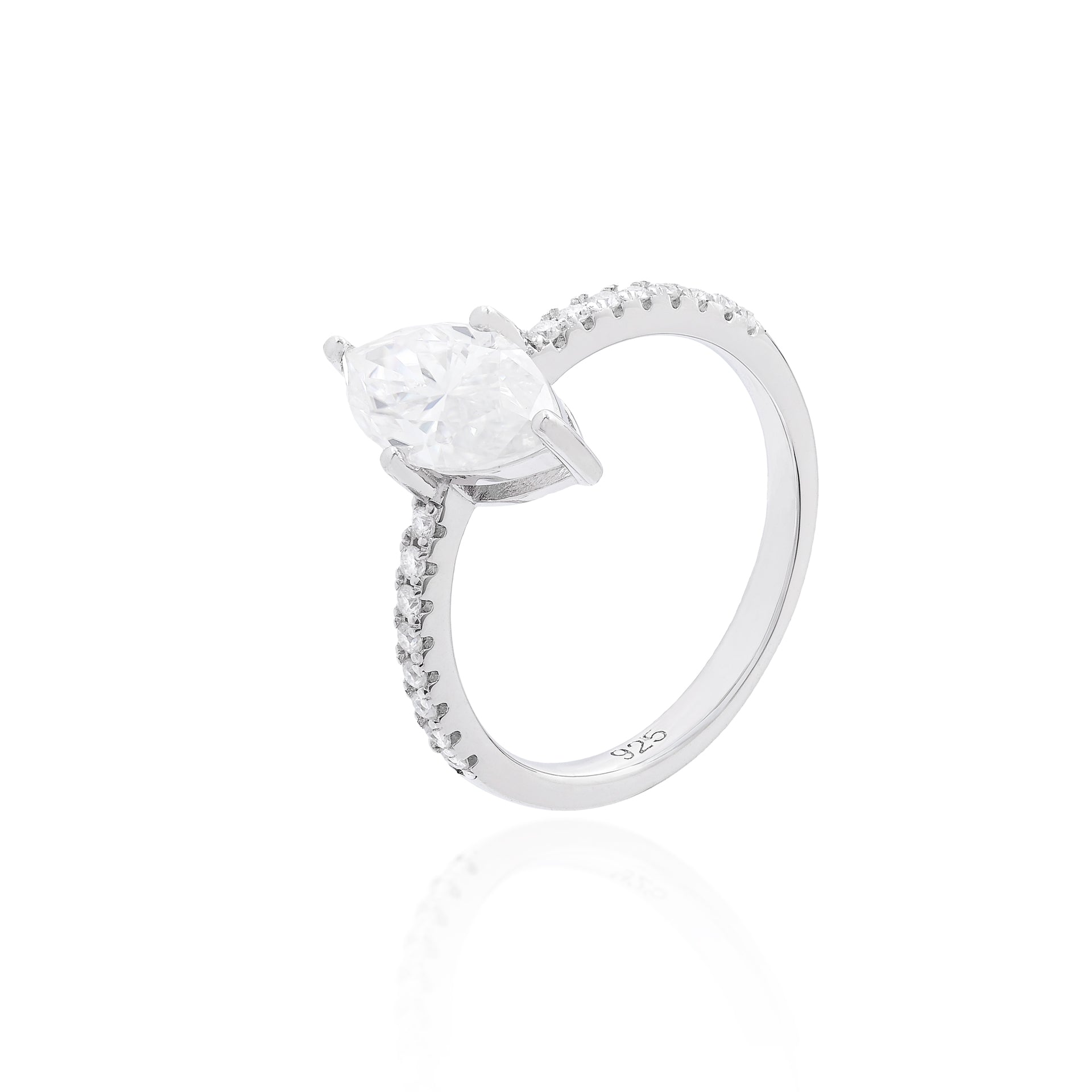 Anel Navete Solitário Moissanite Prata 925