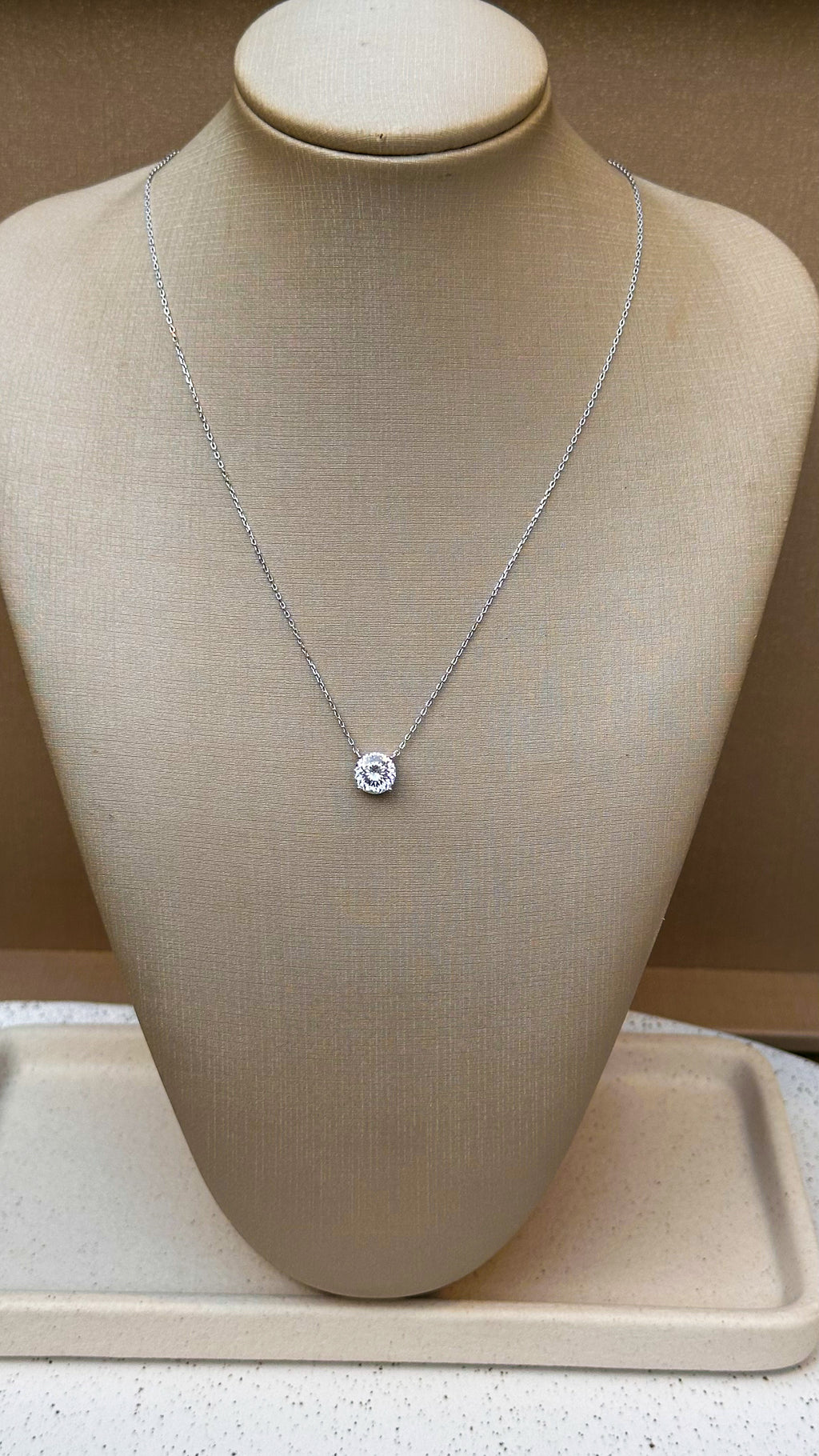 Colar Esme Portuguese Cut 8mm Moissanite Prata 925