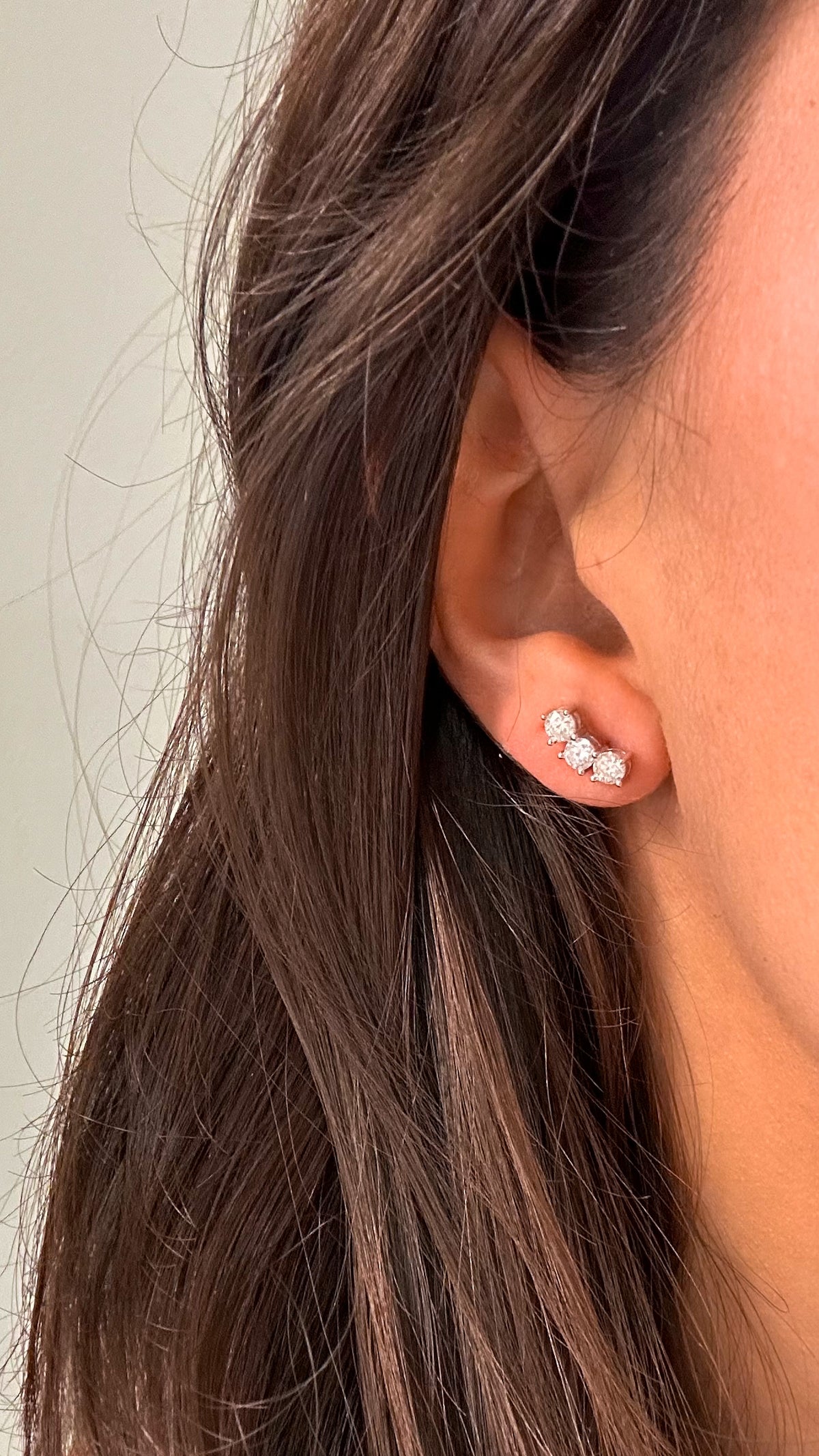 Brinco Earcuff Monique Moissanite Prata 925