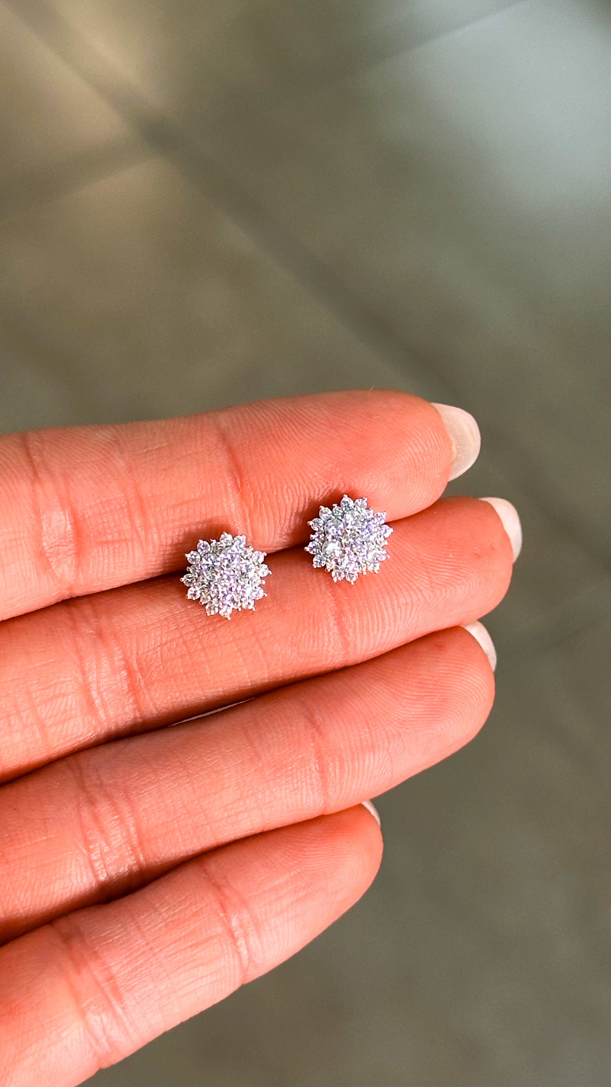 Brinco Flor Moissanite Prata 925