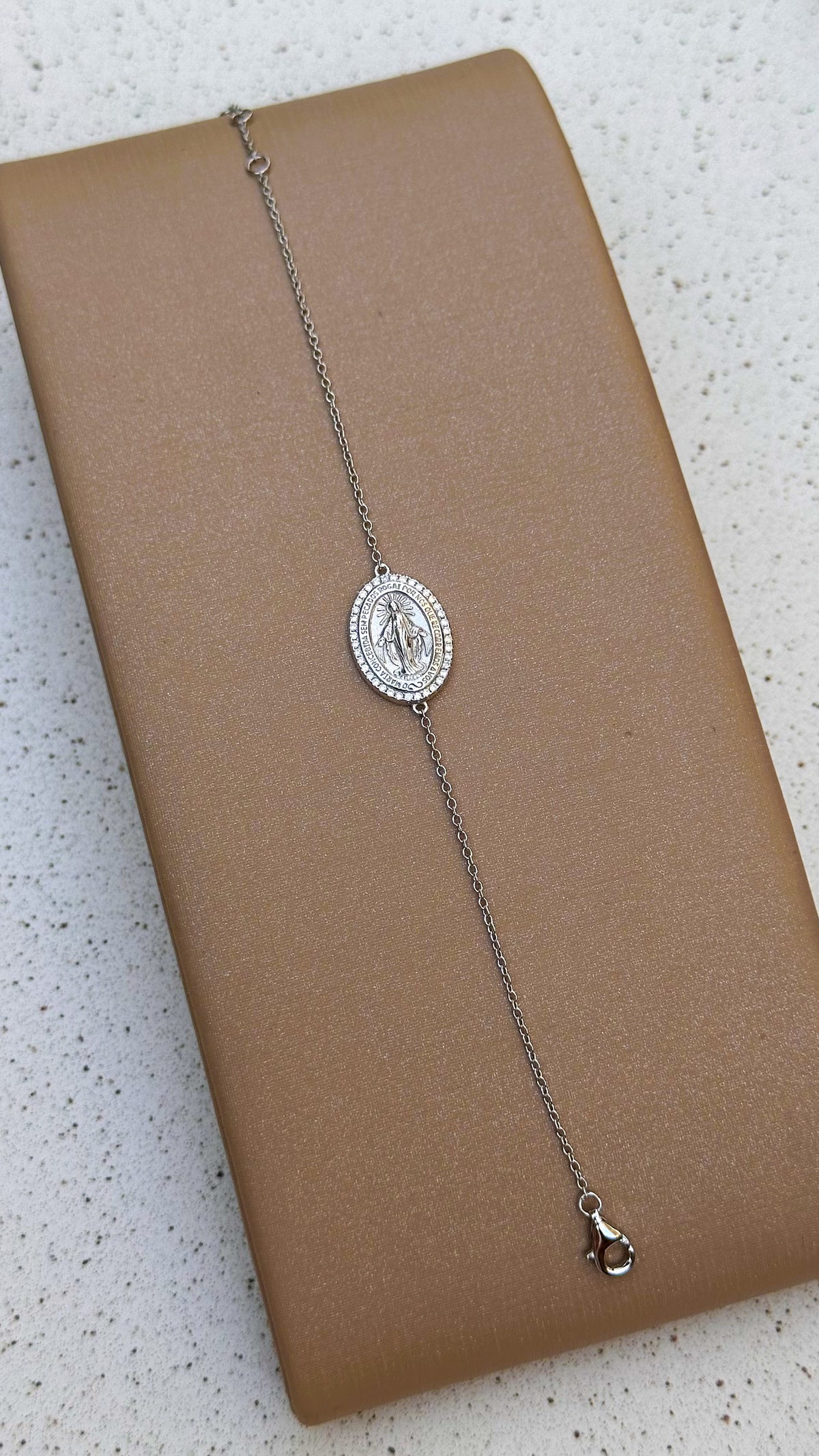 Pulseira Medalha Milagrosa Moissanite Prata 925