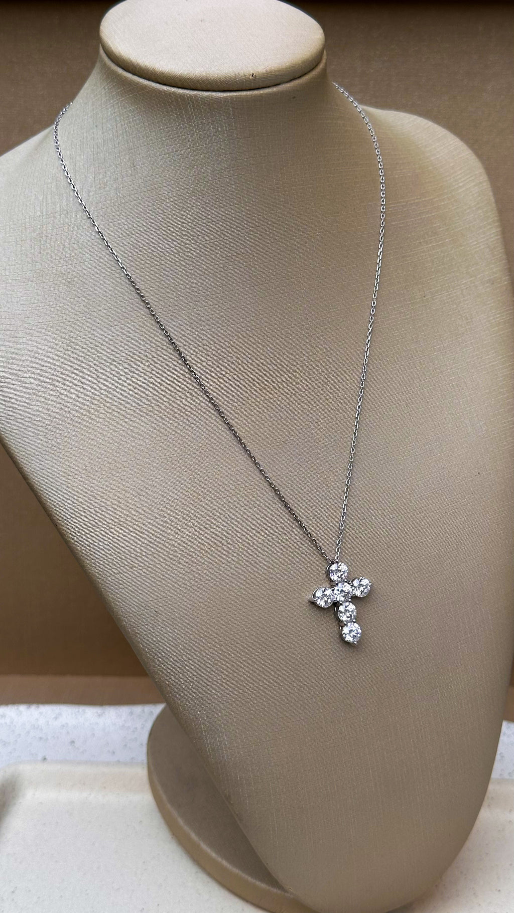 Colar Cruz Moissanite Prata 925