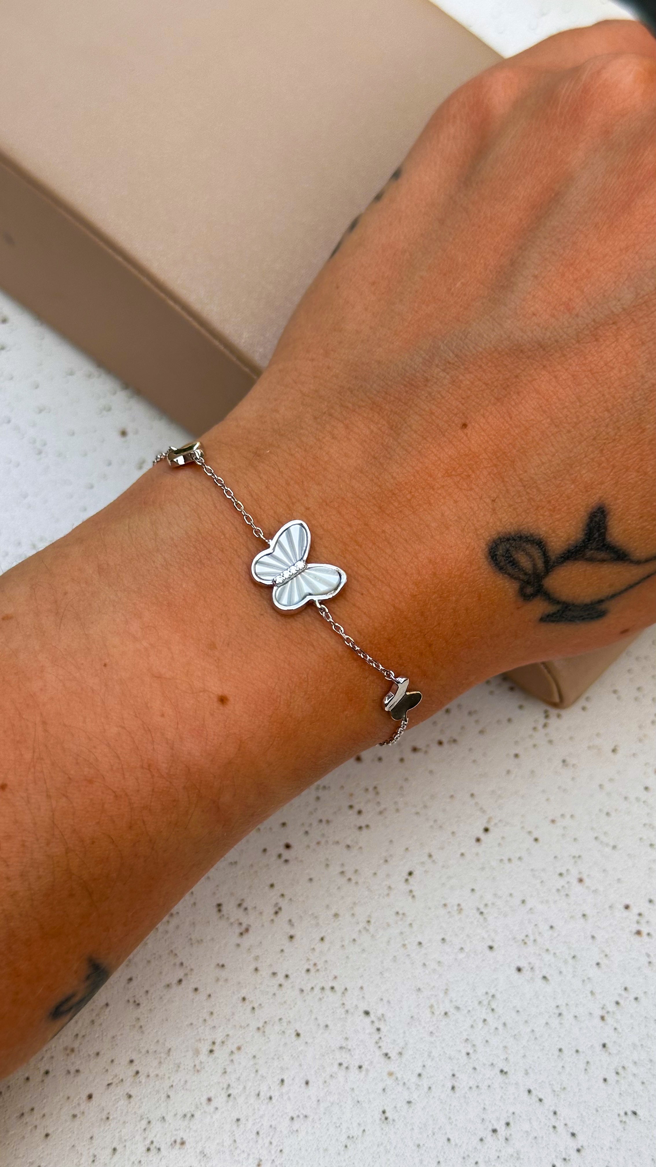 Pulseira Butterfly Madrepérola Prata 925