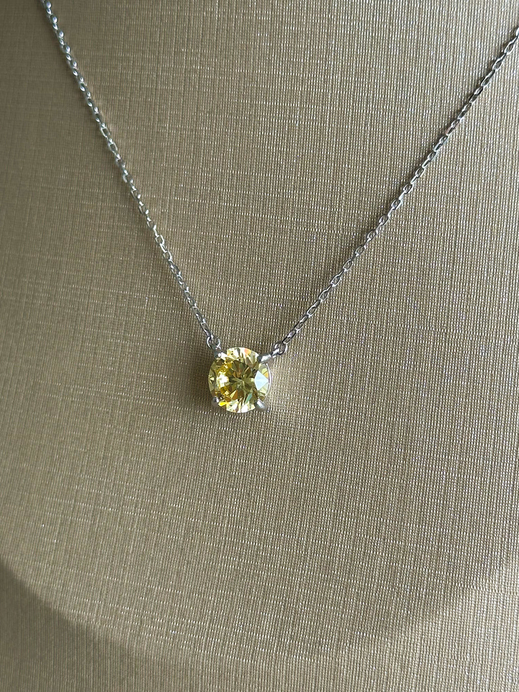 Colar Clair Yellow Fancy Prata 925
