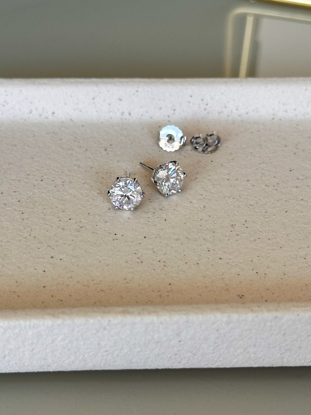 Brinco Esme Moissanite 8mm Prata 925