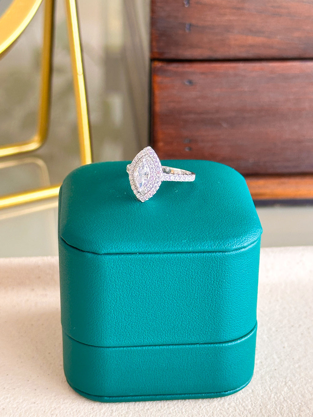 Anel Flora Prata 925