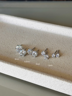 Brinco Esme Moissanite 4mm Prata 925